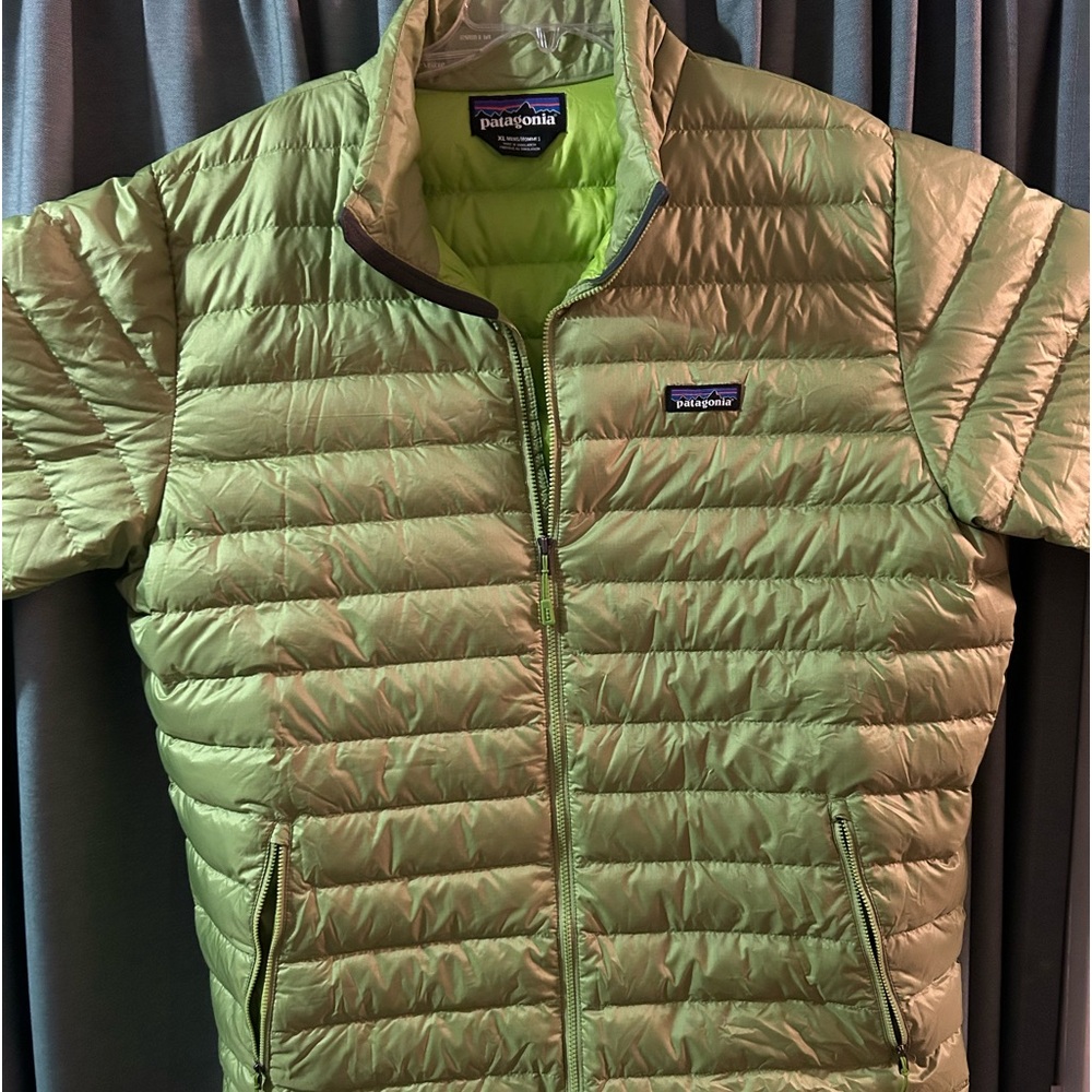 Patagonia puffer jacket lime green